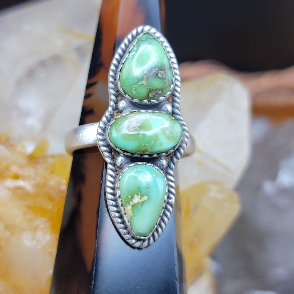 Tribal Style Sterling Silver Cluster Green Sonoran Gold Turquoise Ring Adjust
